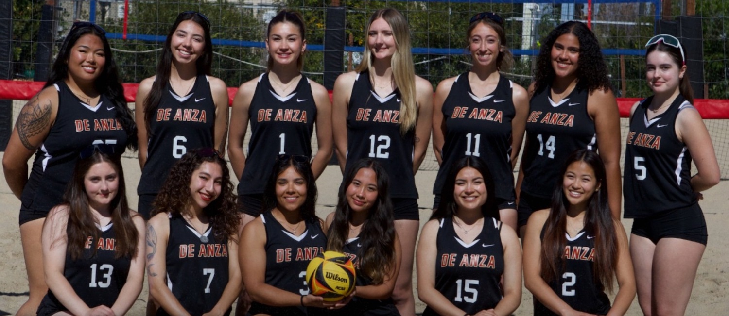 women's beach volleyball team